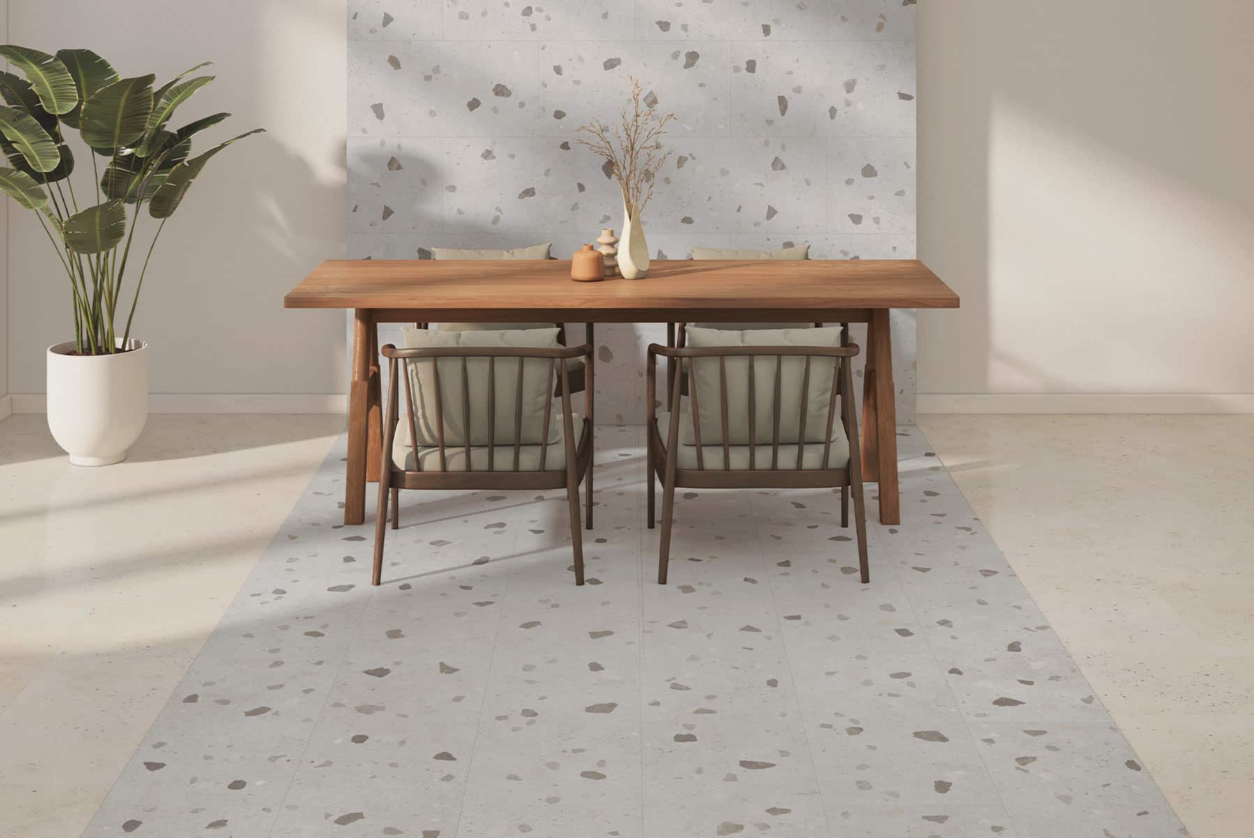 Wohnzimmer mit weißem Sofa und hellen Möbeln